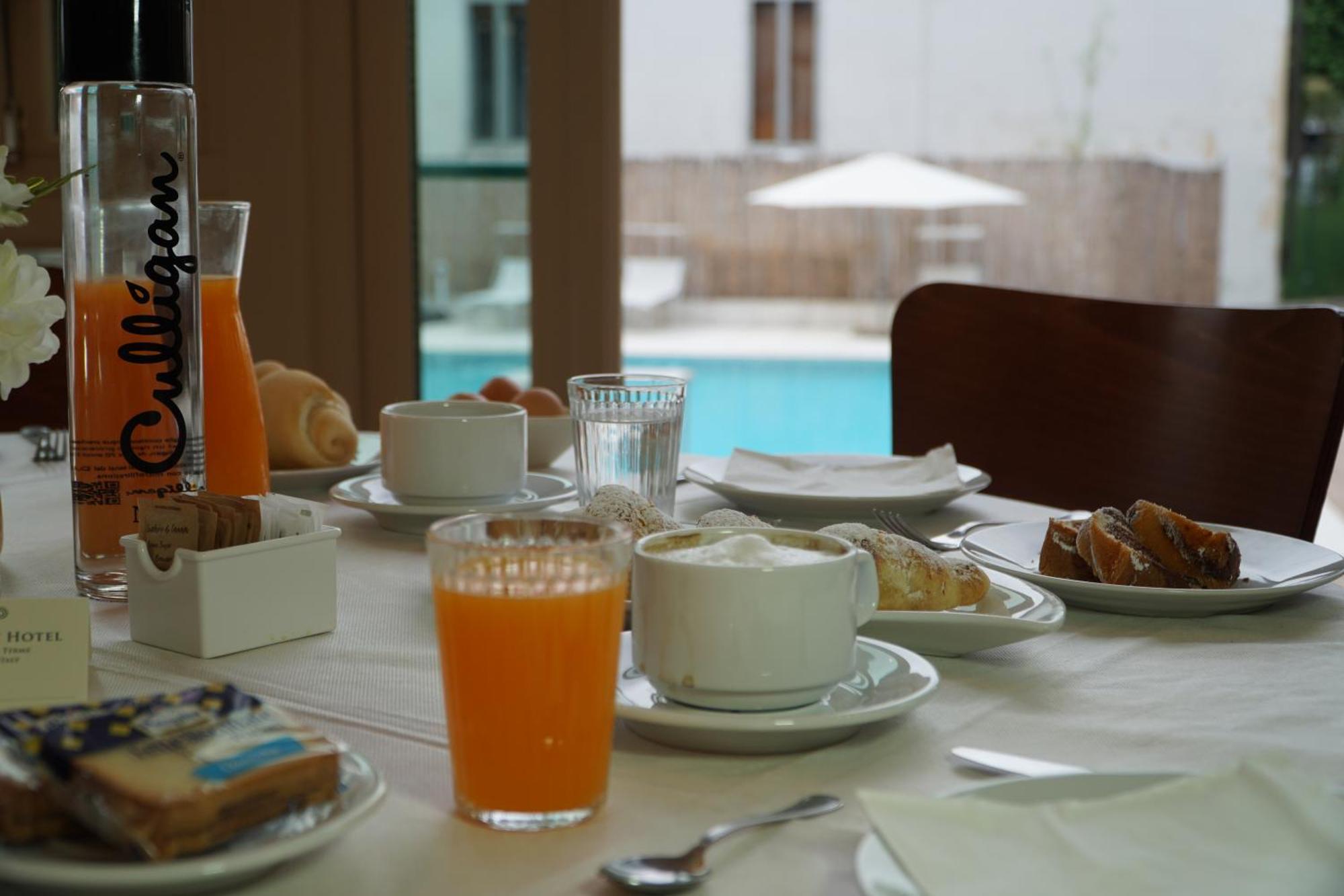 Hotel President Монтекатіні-Терме Екстер'єр фото