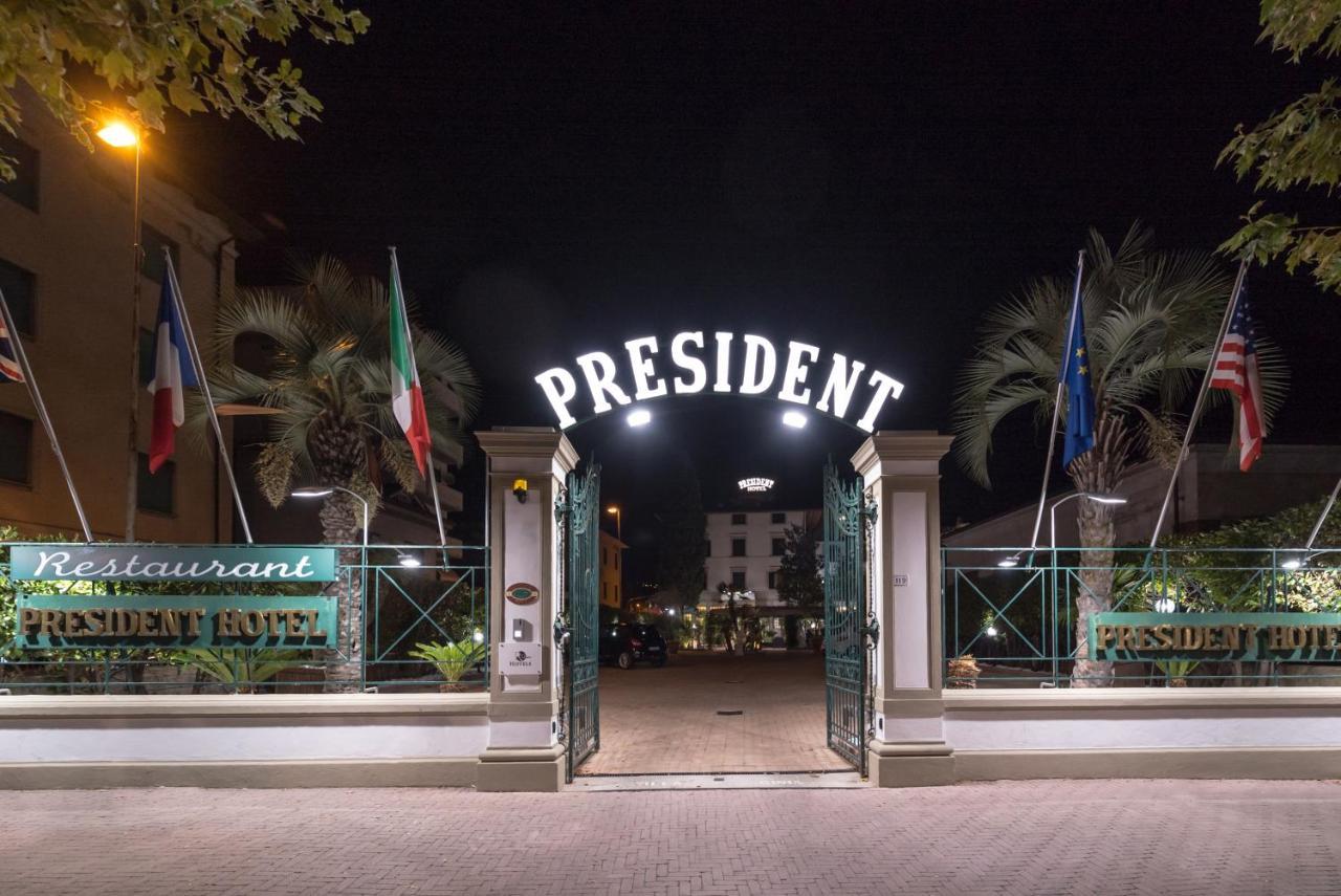 Hotel President Монтекатіні-Терме Екстер'єр фото