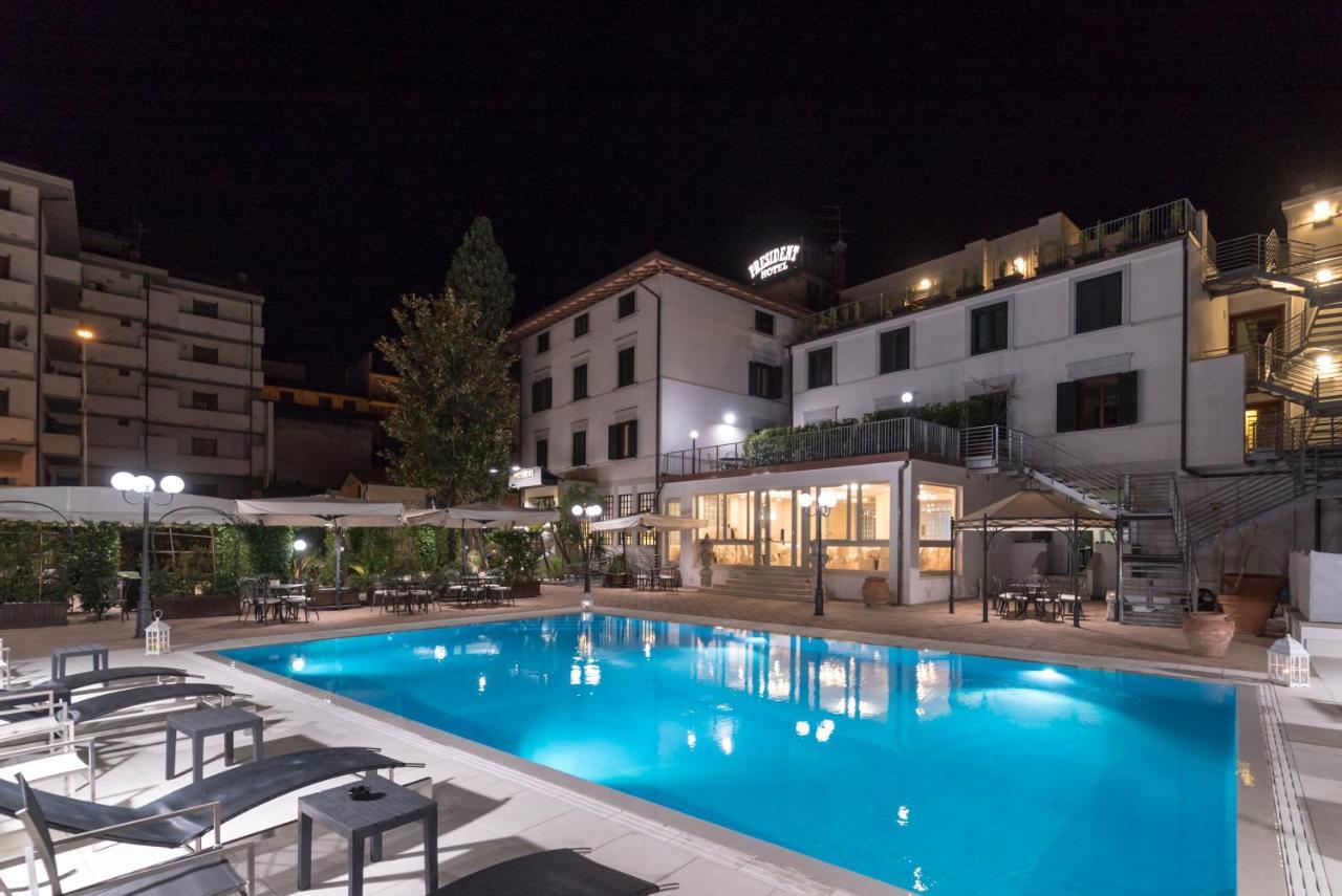 Hotel President Монтекатіні-Терме Екстер'єр фото